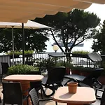 Astoria 3*