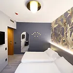 阿斯托里亚酒店 酒店 加尔达