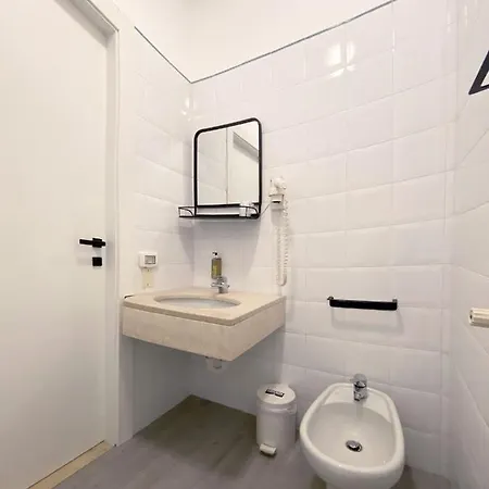 Astoria 3*