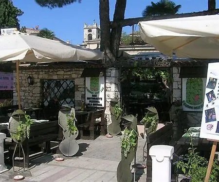 Hotel Astoria 3*