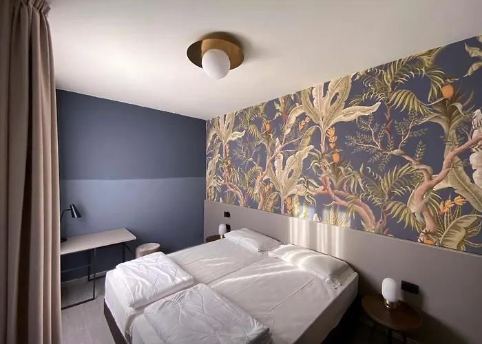 Astoria 3* Garda (Verona)