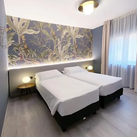 Astoria מלון 3*