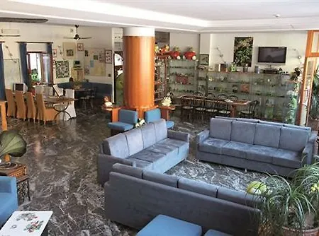 Astoria גארדה