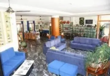 Astoria 3*